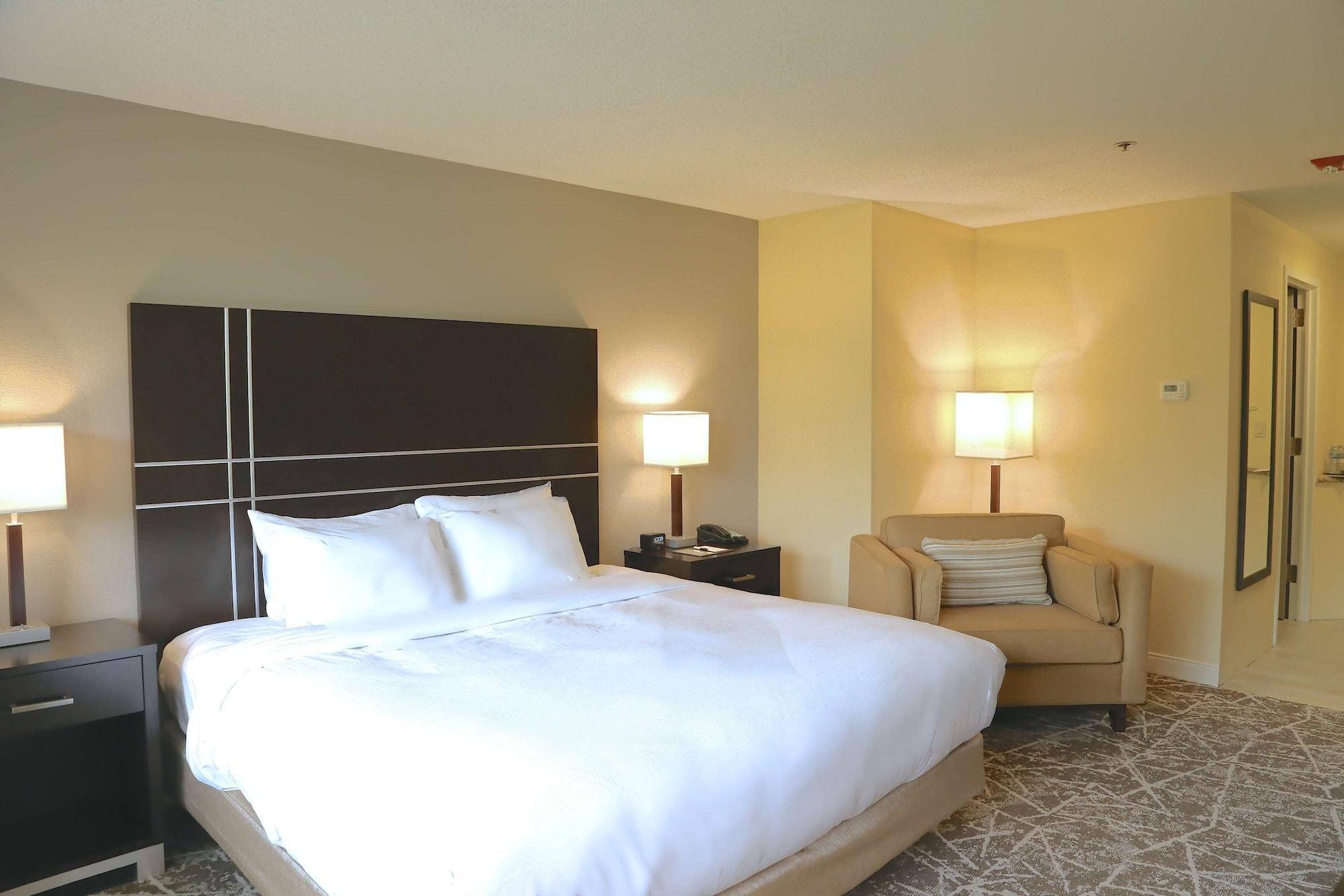 Hotel Doubletree By Hilton Boston-Rockland Rockland